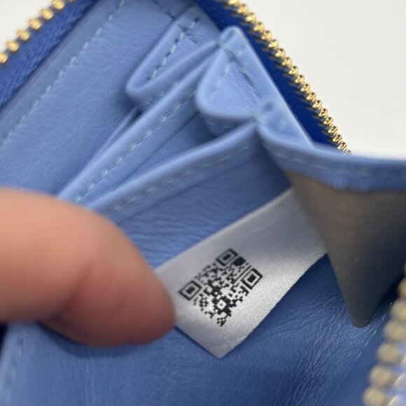 MCM Aren Della Robbia Blue Embossed Monogram Leather Card Case - Picture 12 of 12